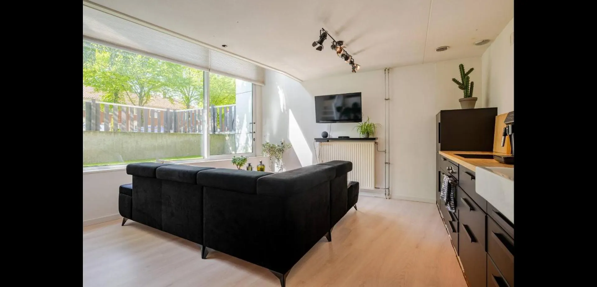 Homestay Properties Amsterdam